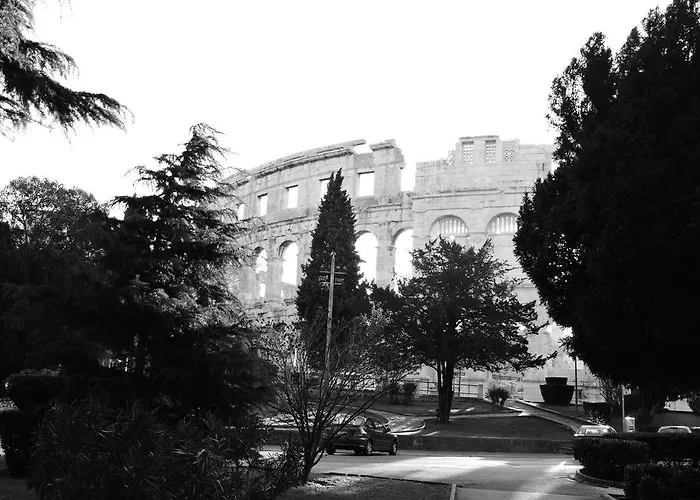 Lejlighed In Center Pula