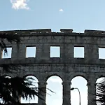 Διαμέρισμα In Center *