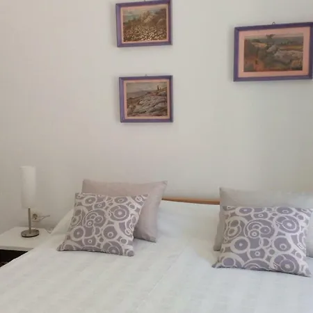 Apartment In Center *