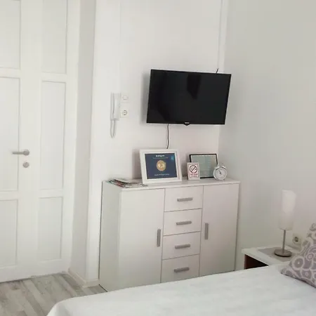 Apartment In Center Pula