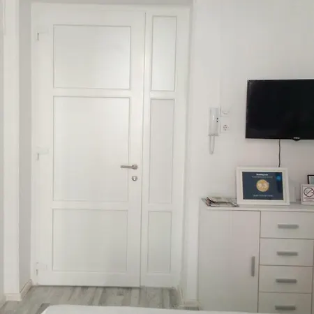 Apartment In Center Pula